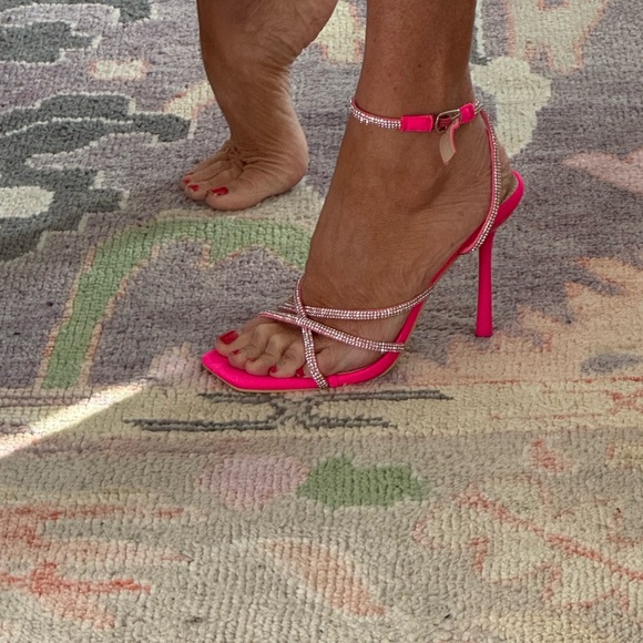NEW Wild Diva Hot Pink Embelished Strappy heel - Picture 5 of 7